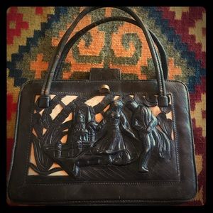 Vintage 🔥Mexican✊🏾 hand tooled leather purse 💋